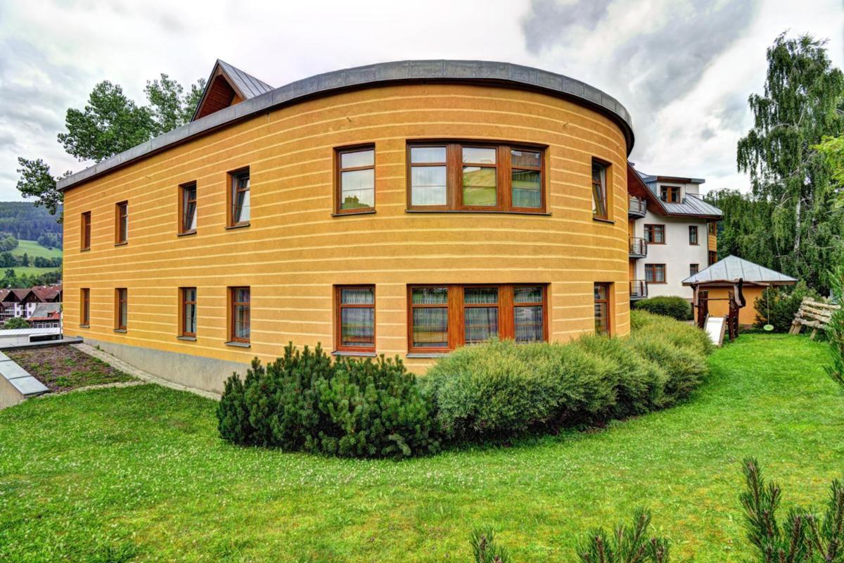 Apartman Modra Hvezda Рокитніце-над-Їзероу Екстер'єр фото